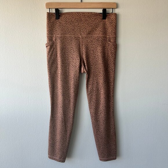 Athleta Salutation Animal Print Leggings w/ Stash Pockets Womens Size M - Picture 2 of 12